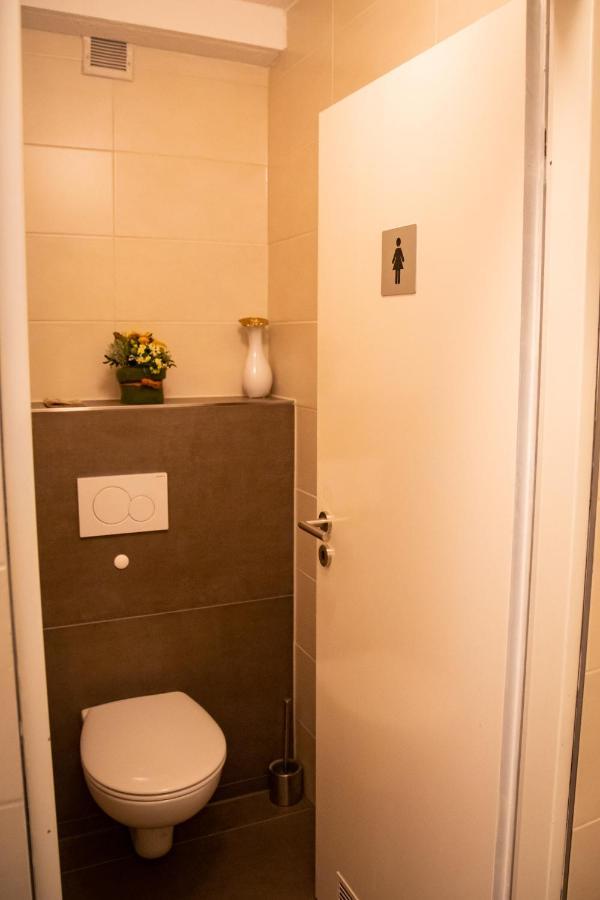 Loft Ferienwohnung Lechenich Erftstadt Esterno foto