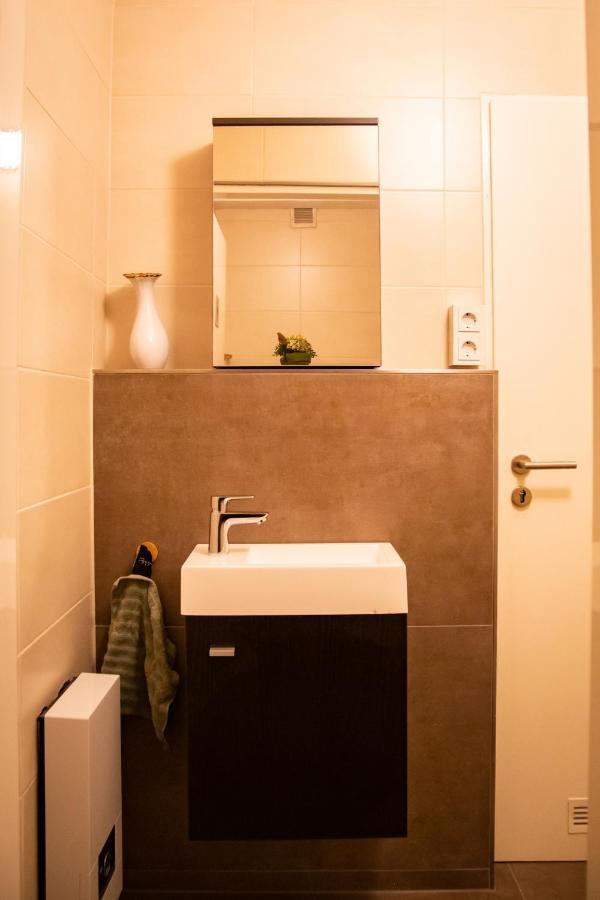 Loft Ferienwohnung Lechenich Erftstadt Esterno foto